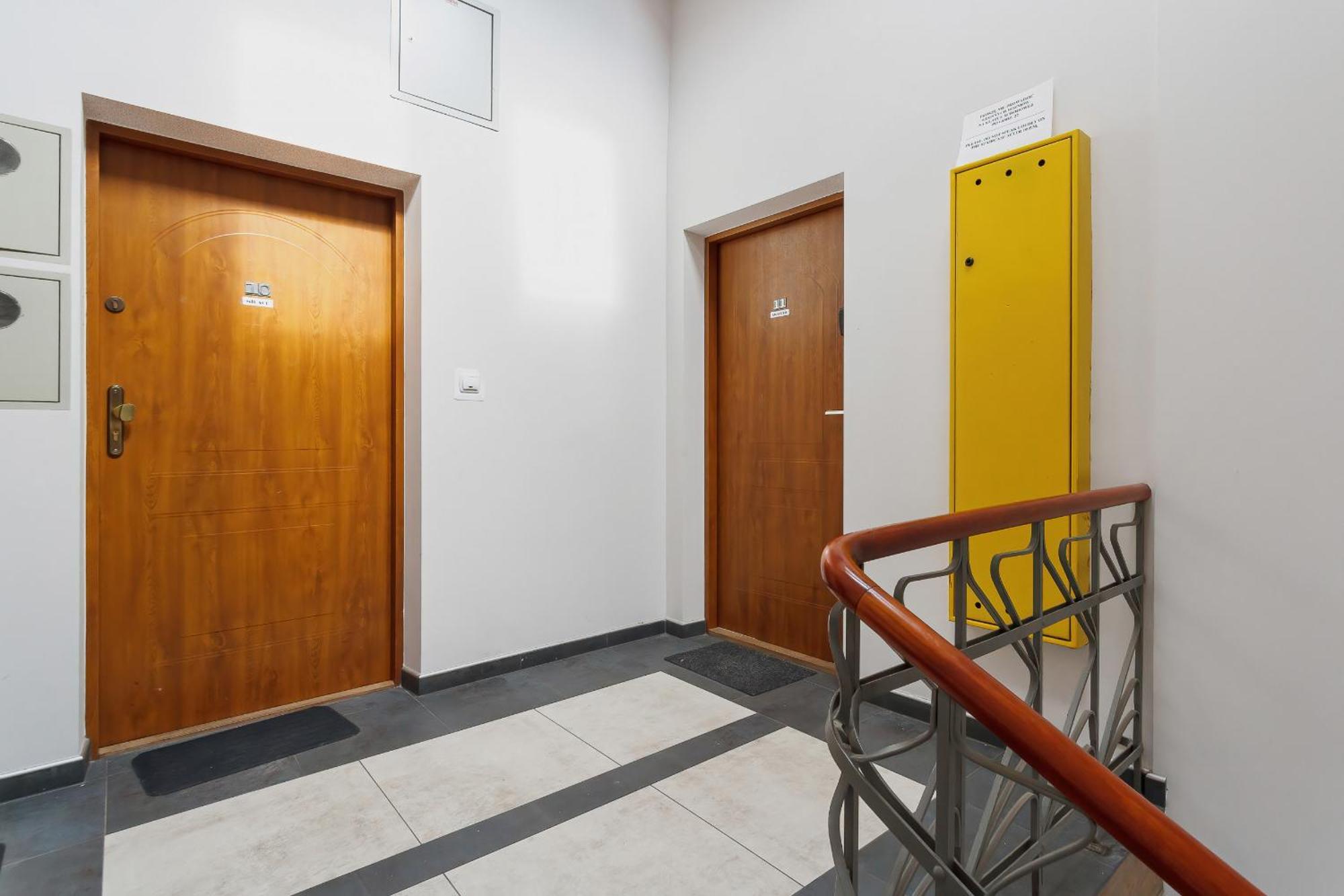 Apartment Amaretto Dluga 60 By Noclegi Renters Краків Екстер'єр фото