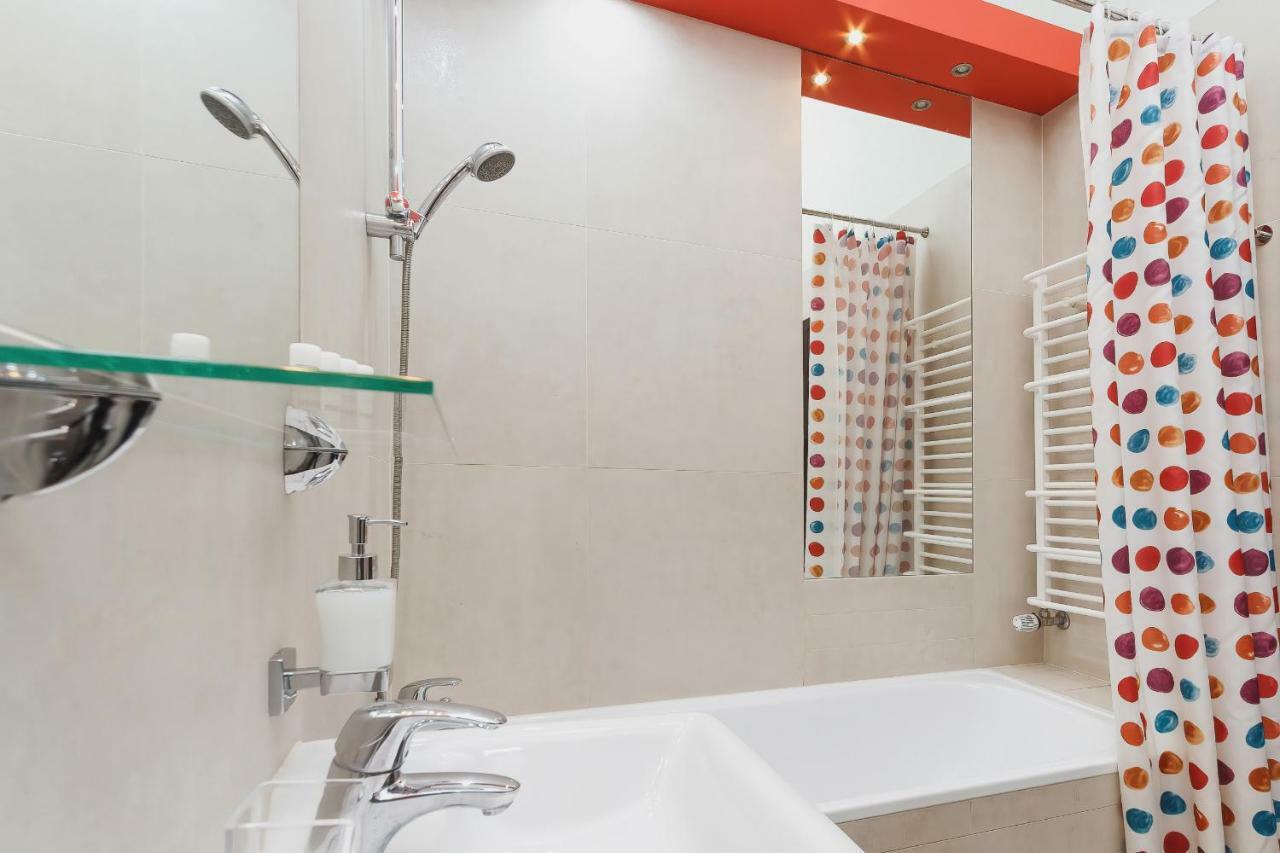 Apartment Amaretto Dluga 60 By Noclegi Renters Краків Екстер'єр фото
